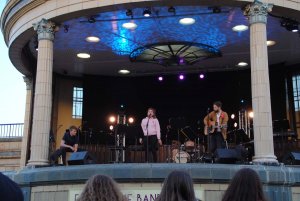 eastbourne bandstand singer songwriters summer concert1